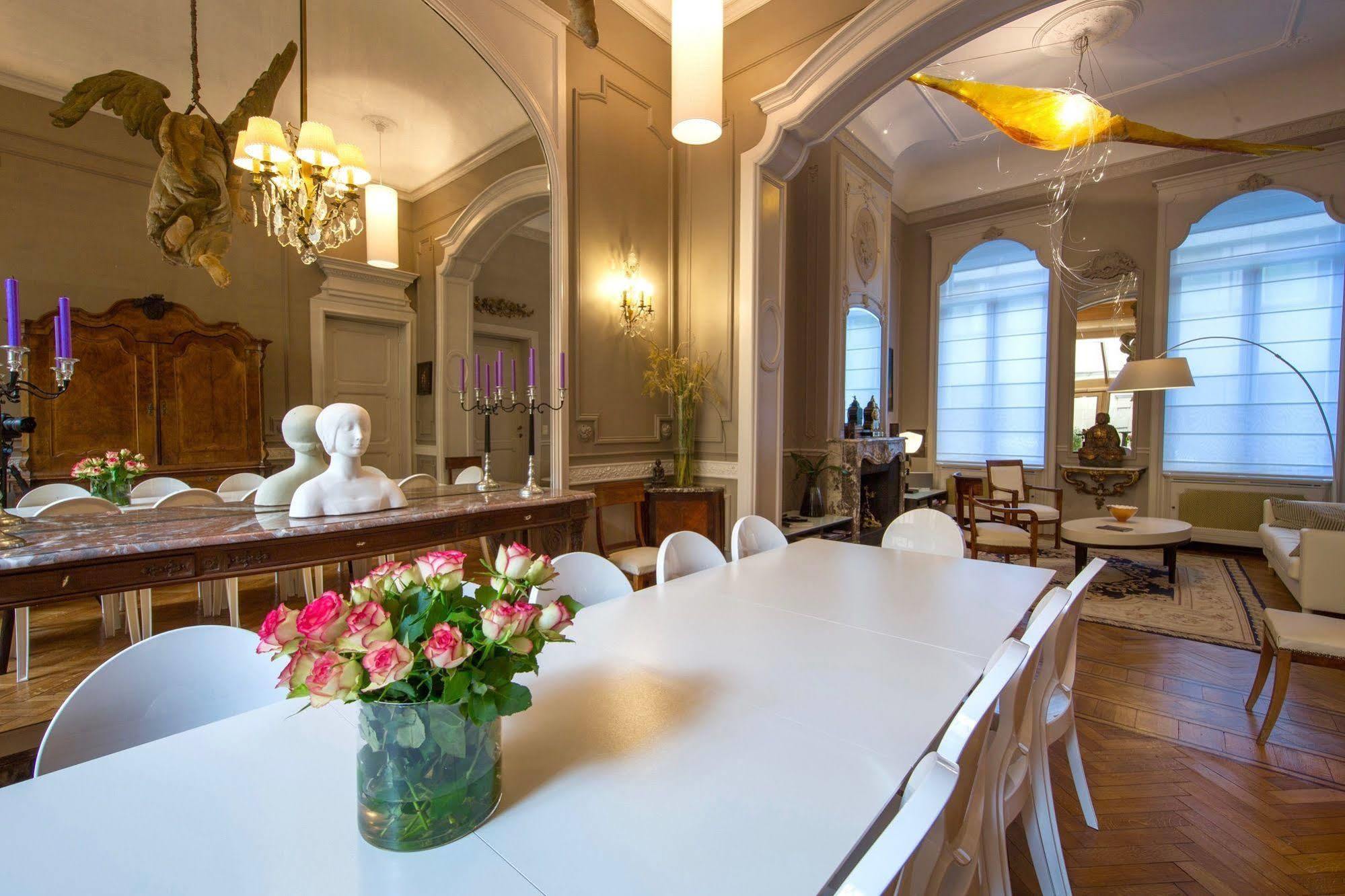 Bed and Breakfast Louise Sur Cour Saint-Gilles Exteriér fotografie