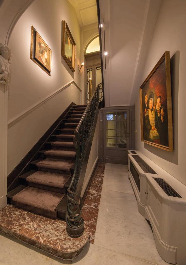 Bed and Breakfast Louise Sur Cour Saint-Gilles Exteriér fotografie